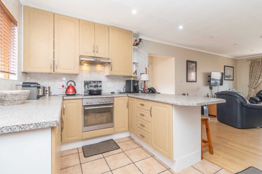 3 Bedroom Property for Sale in Sundowner Gauteng