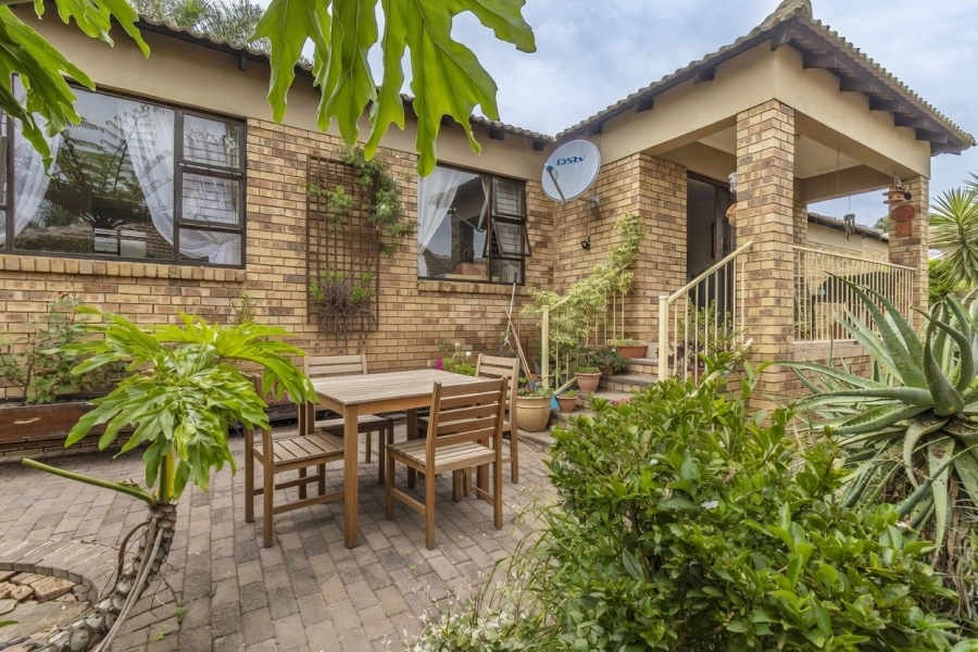 3 Bedroom Property for Sale in Sundowner Gauteng