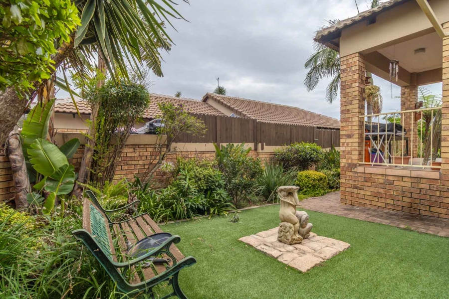 3 Bedroom Property for Sale in Sundowner Gauteng