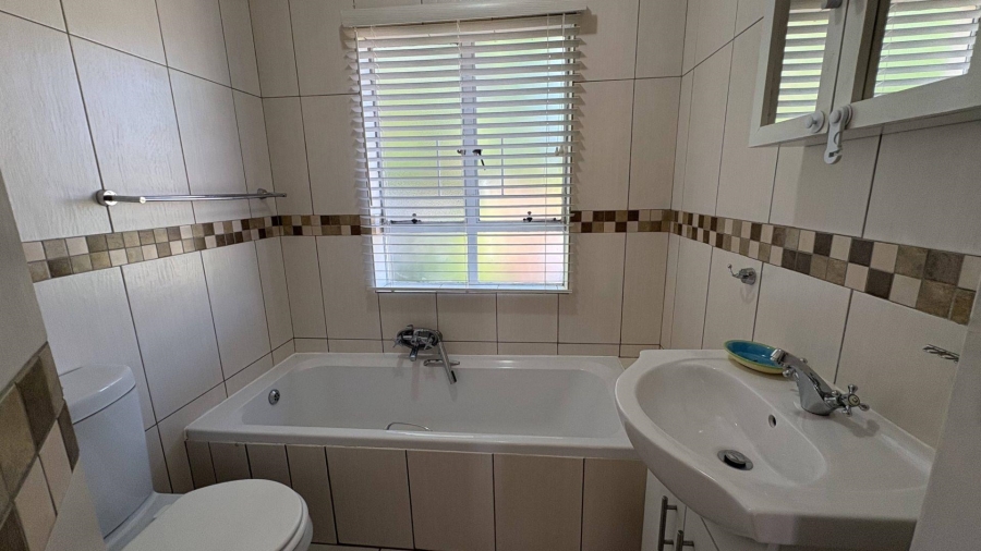 3 Bedroom Property for Sale in Hennopspark Gauteng