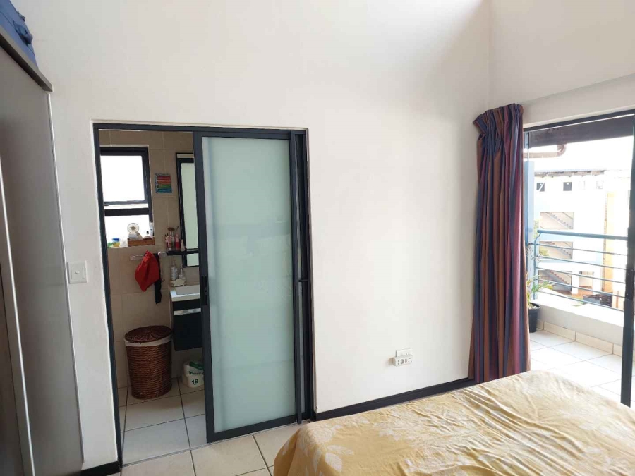 2 Bedroom Property for Sale in Greenstone Gate Gauteng