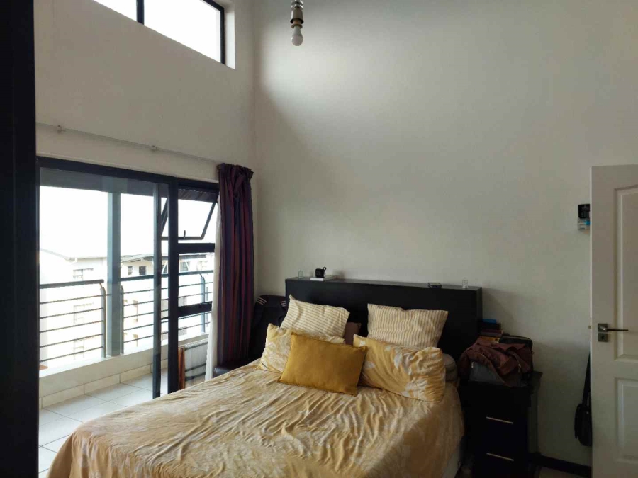 2 Bedroom Property for Sale in Greenstone Gate Gauteng