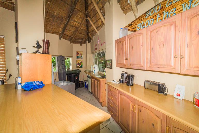 6 Bedroom Property for Sale in Eldoraigne Gauteng