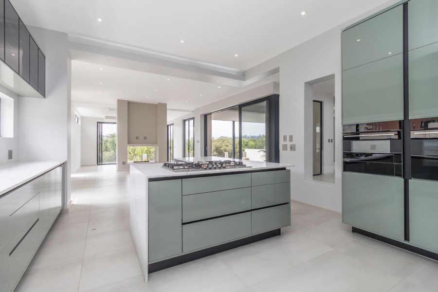 To Let 5 Bedroom Property for Rent in Waterfall Country Estate Gauteng