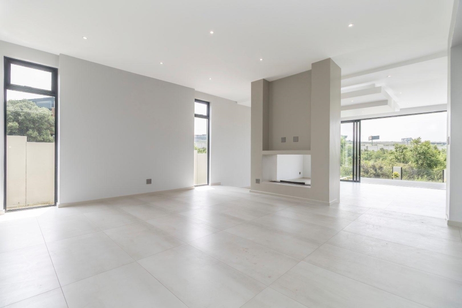 To Let 5 Bedroom Property for Rent in Waterfall Country Estate Gauteng