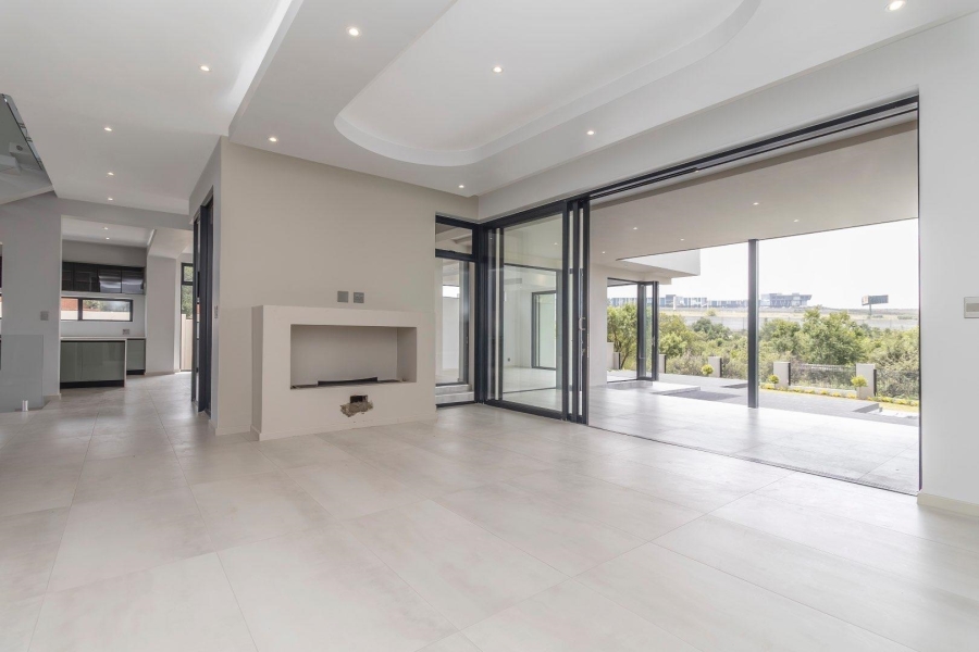 To Let 5 Bedroom Property for Rent in Waterfall Country Estate Gauteng