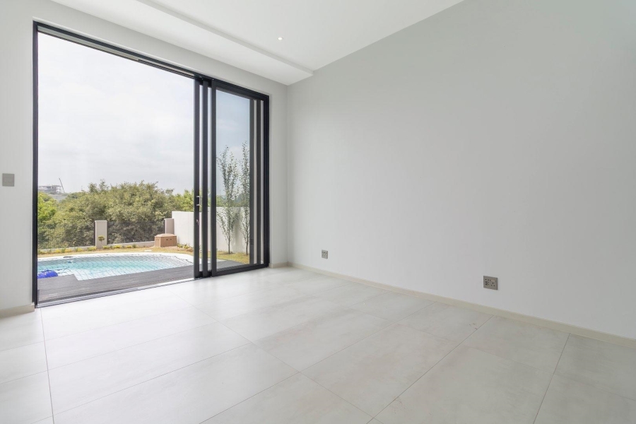 To Let 5 Bedroom Property for Rent in Waterfall Country Estate Gauteng