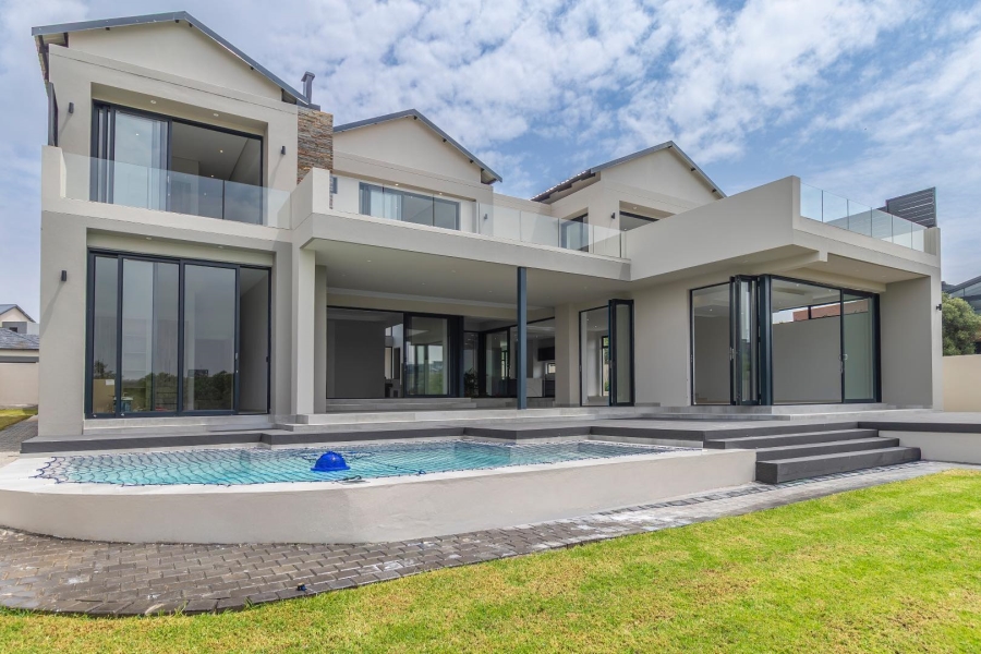 To Let 5 Bedroom Property for Rent in Waterfall Country Estate Gauteng