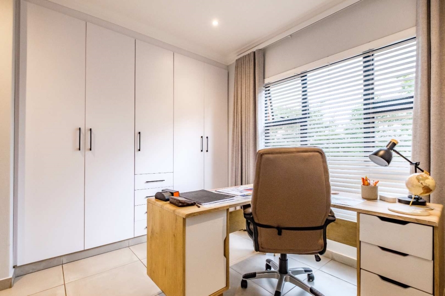 3 Bedroom Property for Sale in Sunward Park Gauteng