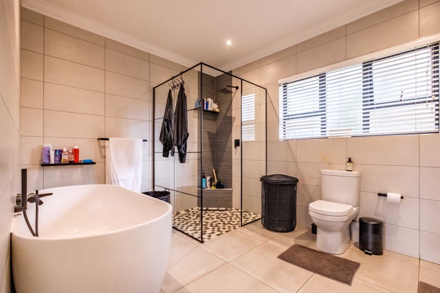 3 Bedroom Property for Sale in Sunward Park Gauteng