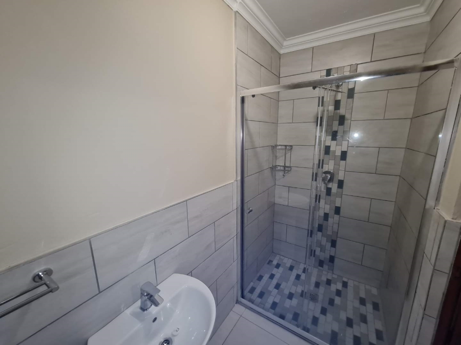 2 Bedroom Property for Sale in Ferndale Gauteng