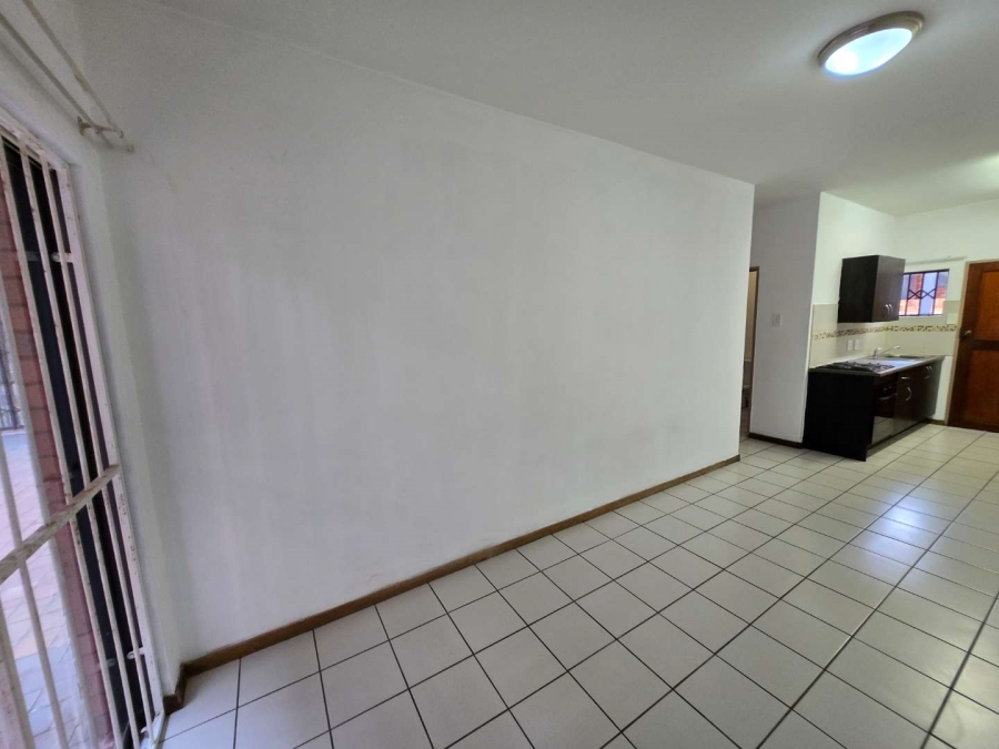 To Let 1 Bedroom Property for Rent in Richmond Gauteng