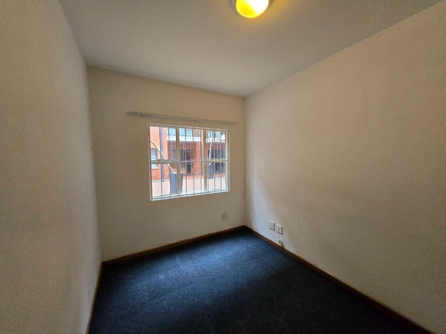 To Let 1 Bedroom Property for Rent in Richmond Gauteng