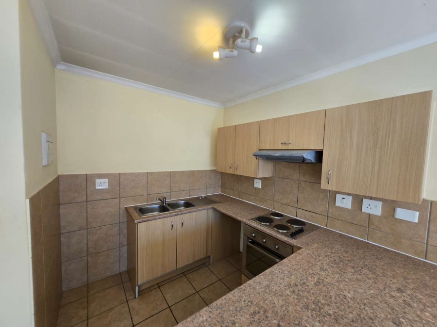 2 Bedroom Property for Sale in Noordhang Gauteng
