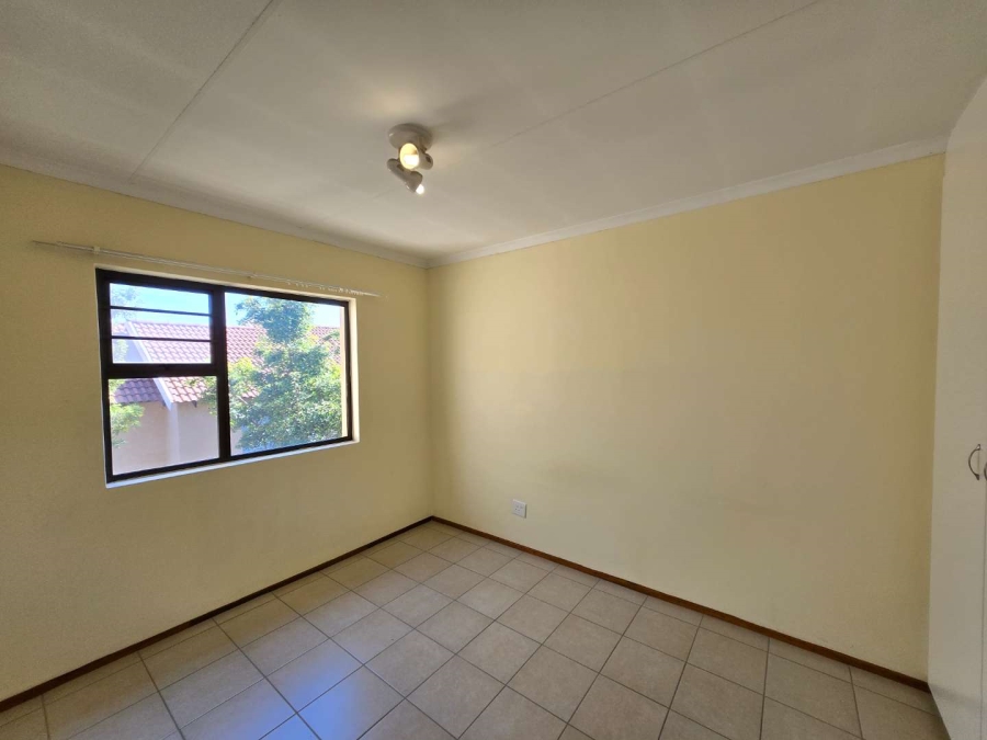 2 Bedroom Property for Sale in Noordhang Gauteng