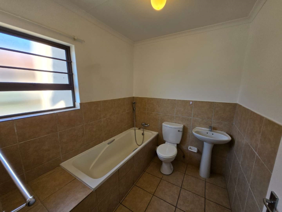 2 Bedroom Property for Sale in Noordhang Gauteng