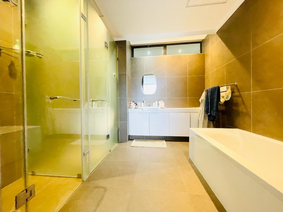 1 Bedroom Property for Sale in Morningside Gauteng