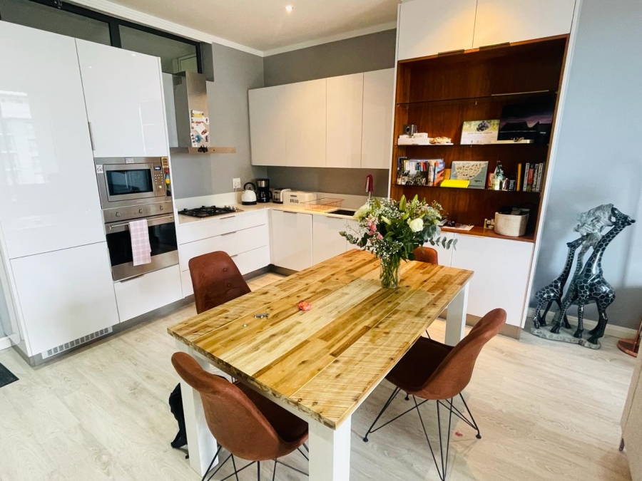 1 Bedroom Property for Sale in Morningside Gauteng