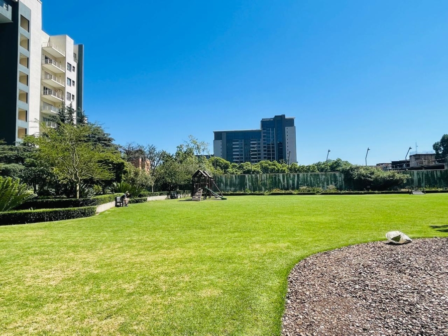 1 Bedroom Property for Sale in Morningside Gauteng