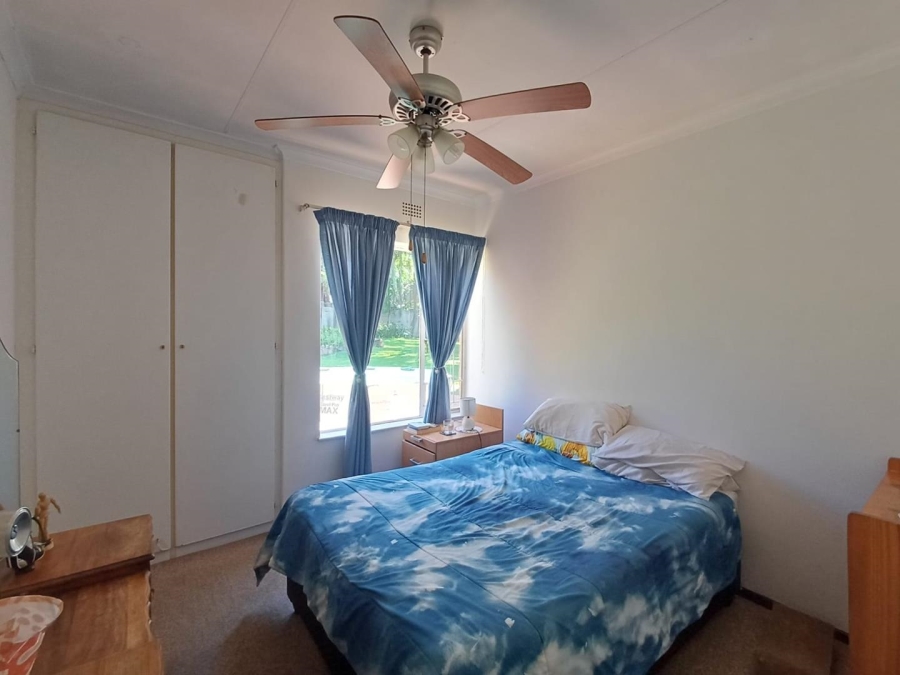 3 Bedroom Property for Sale in Bromhof Gauteng