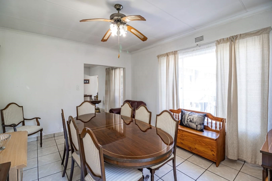 3 Bedroom Property for Sale in Bromhof Gauteng