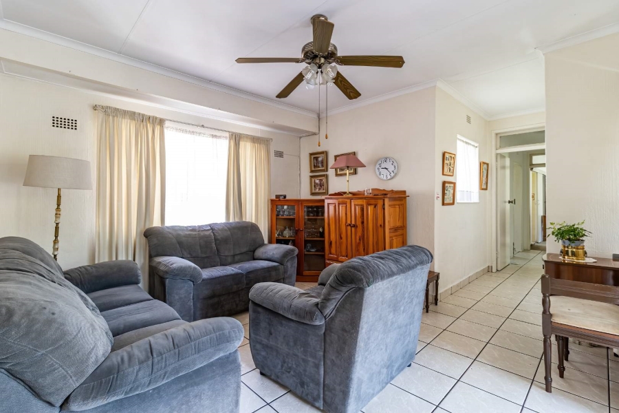 3 Bedroom Property for Sale in Bromhof Gauteng