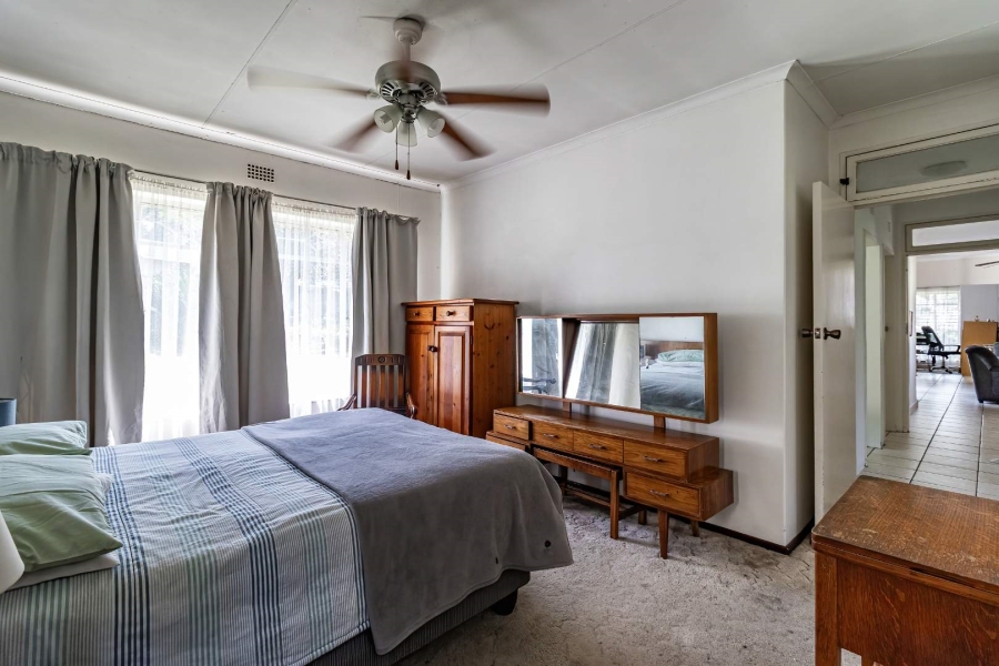 3 Bedroom Property for Sale in Bromhof Gauteng