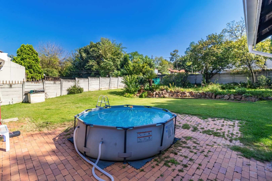 3 Bedroom Property for Sale in Bromhof Gauteng