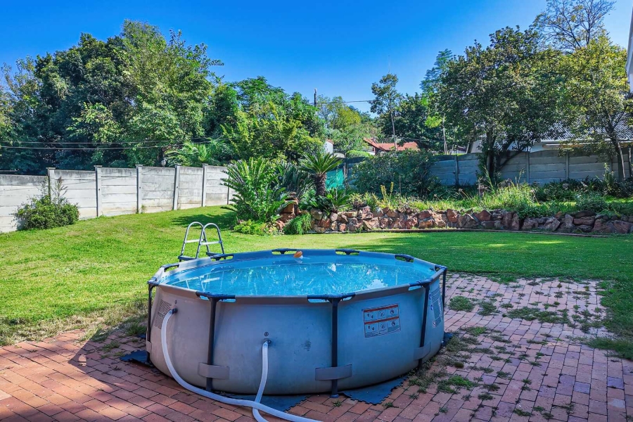 3 Bedroom Property for Sale in Bromhof Gauteng