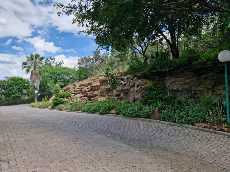 2 Bedroom Property for Sale in Silverton Gauteng