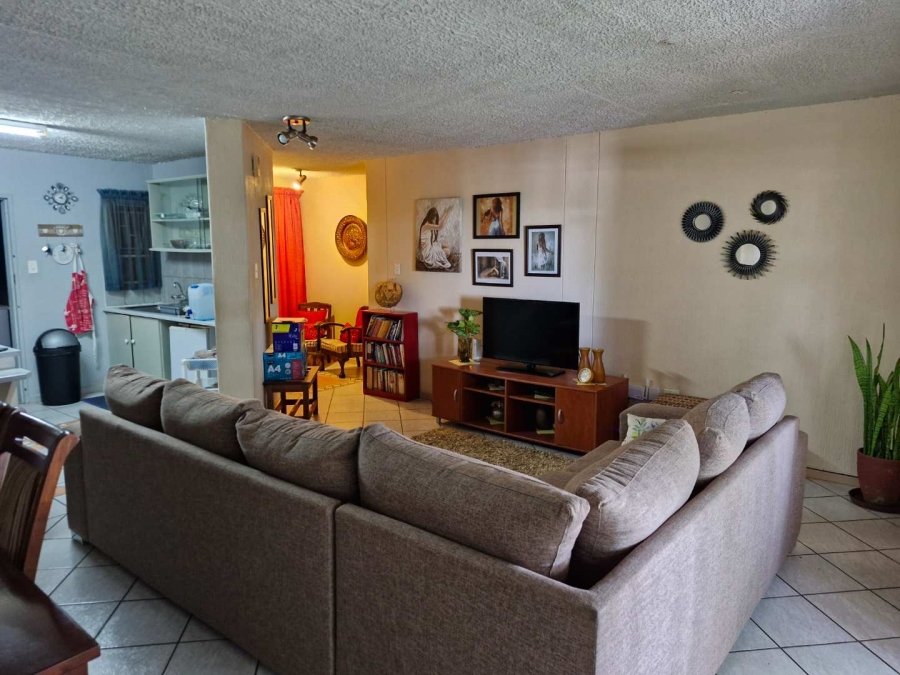 2 Bedroom Property for Sale in Silverton Gauteng