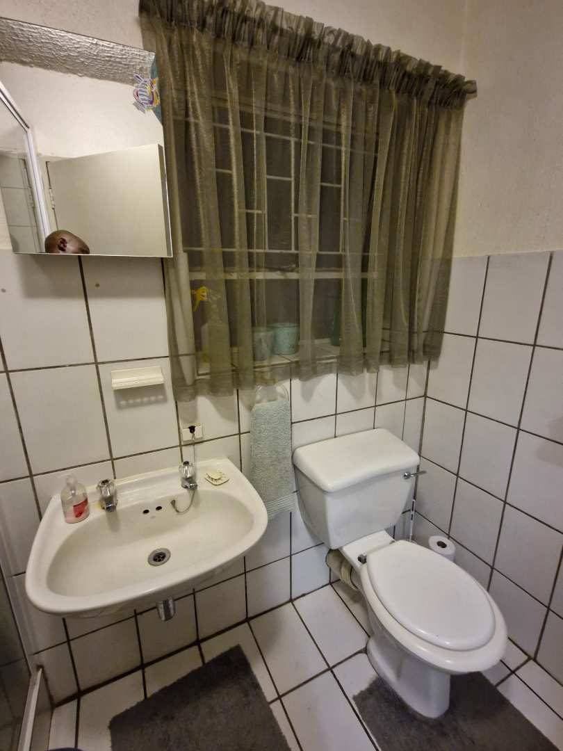 2 Bedroom Property for Sale in Silverton Gauteng