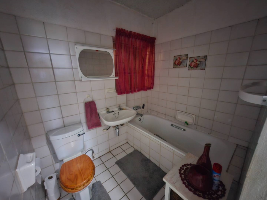 2 Bedroom Property for Sale in Silverton Gauteng