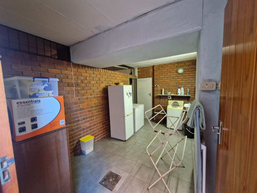 2 Bedroom Property for Sale in Silverton Gauteng