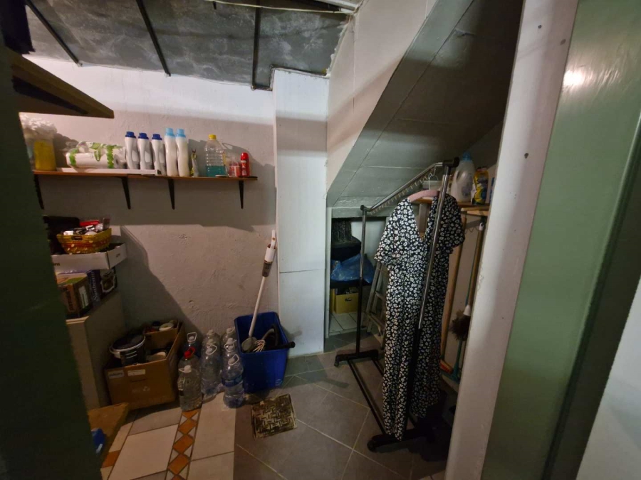 2 Bedroom Property for Sale in Silverton Gauteng