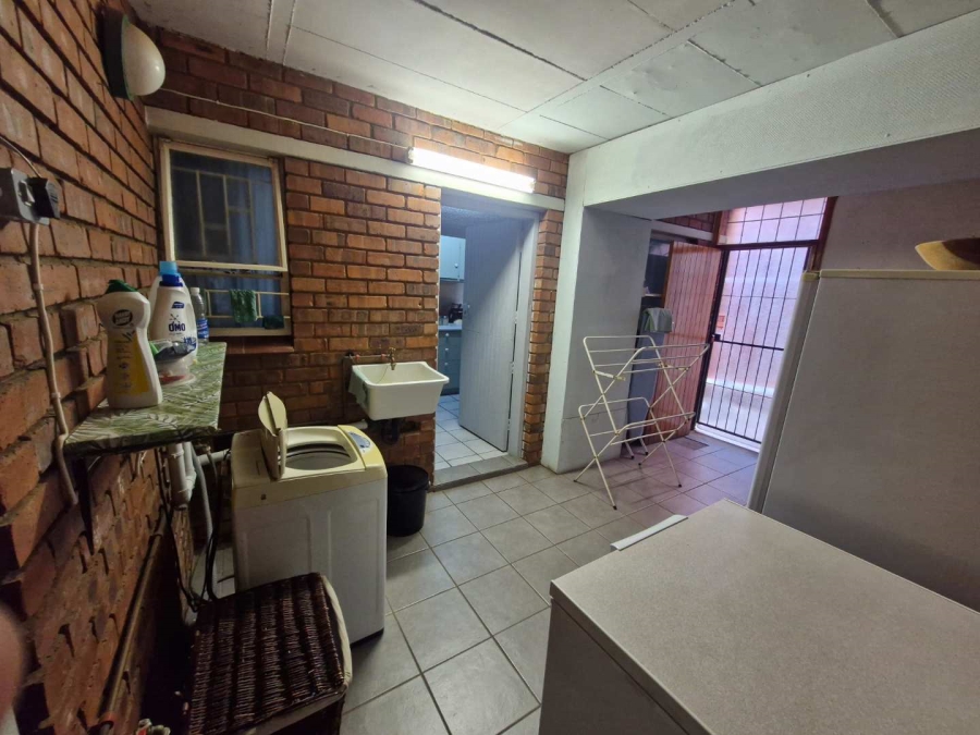 2 Bedroom Property for Sale in Silverton Gauteng