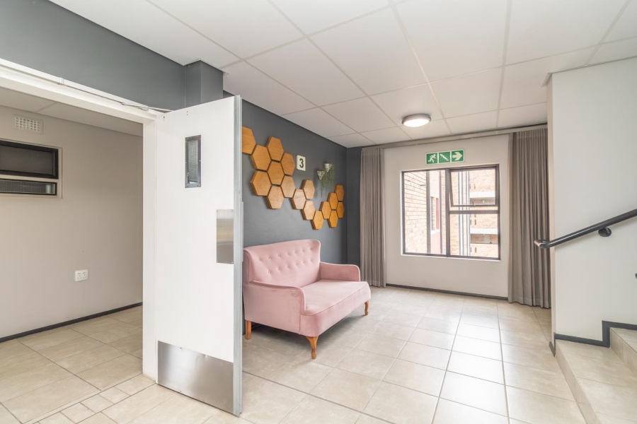 1 Bedroom Property for Sale in Randburg Gauteng