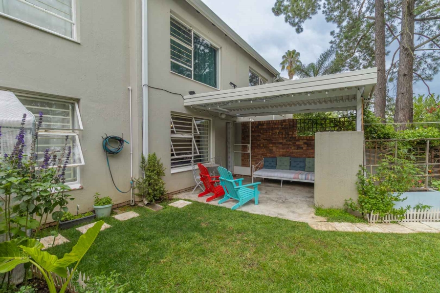 2 Bedroom Property for Sale in Bryanston Gauteng