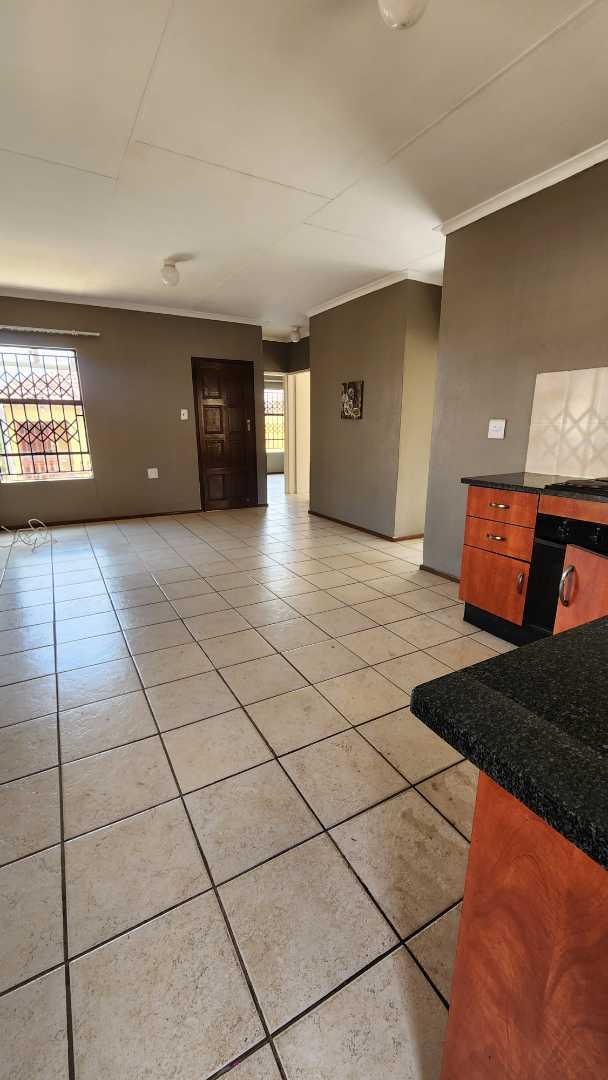 To Let 3 Bedroom Property for Rent in Heatherview Gauteng