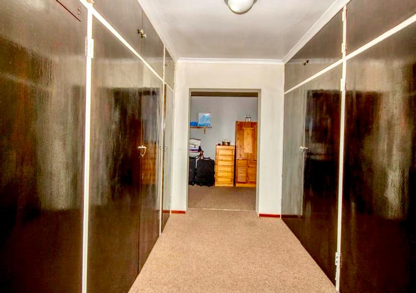 3 Bedroom Property for Sale in Brackenhurst Gauteng
