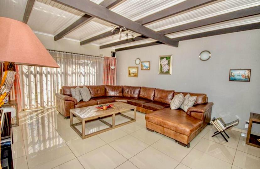 3 Bedroom Property for Sale in Brackenhurst Gauteng