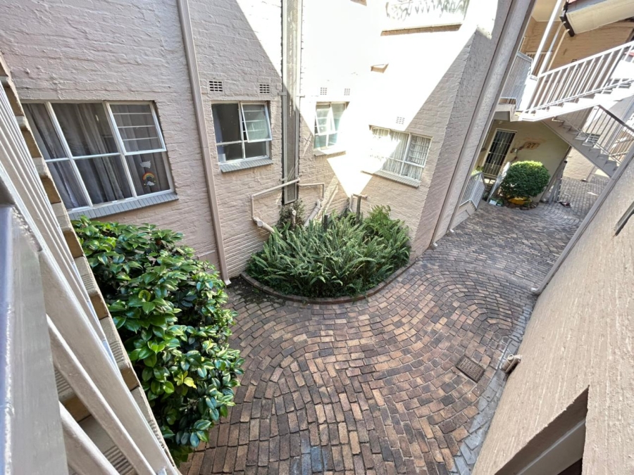 2 Bedroom Property for Sale in South Crest Gauteng