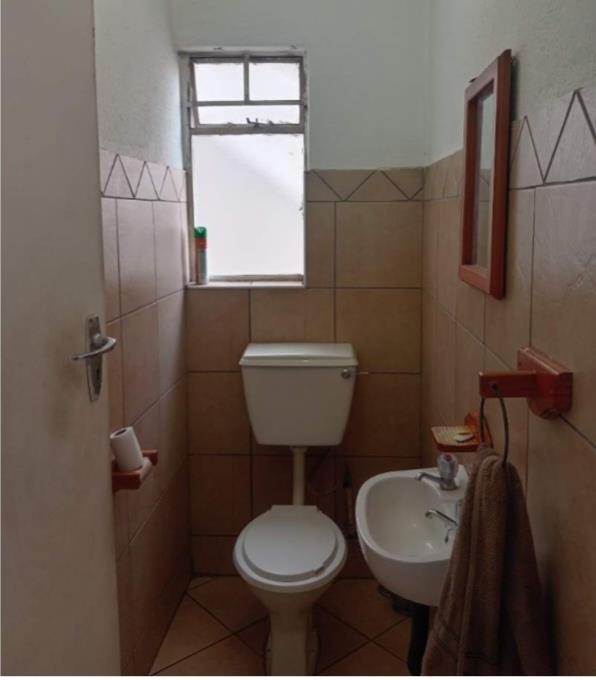 3 Bedroom Property for Sale in Dowerglen Gauteng