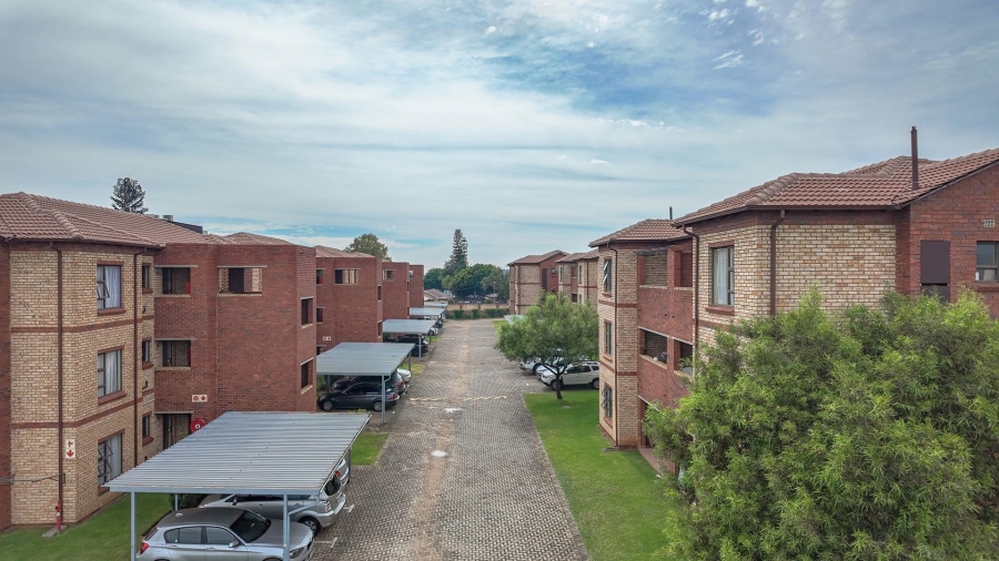 2 Bedroom Property for Sale in Randpark Ridge Gauteng