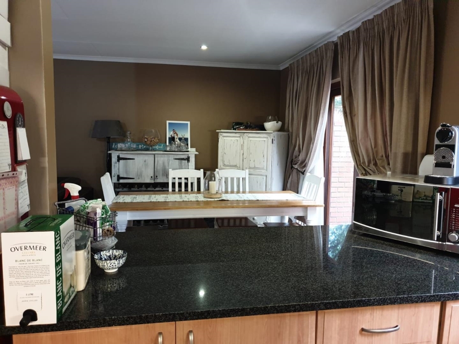 To Let 2 Bedroom Property for Rent in Boardwalk Gauteng