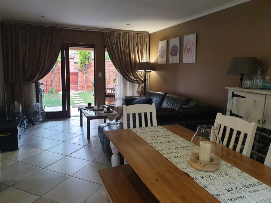 To Let 2 Bedroom Property for Rent in Boardwalk Gauteng