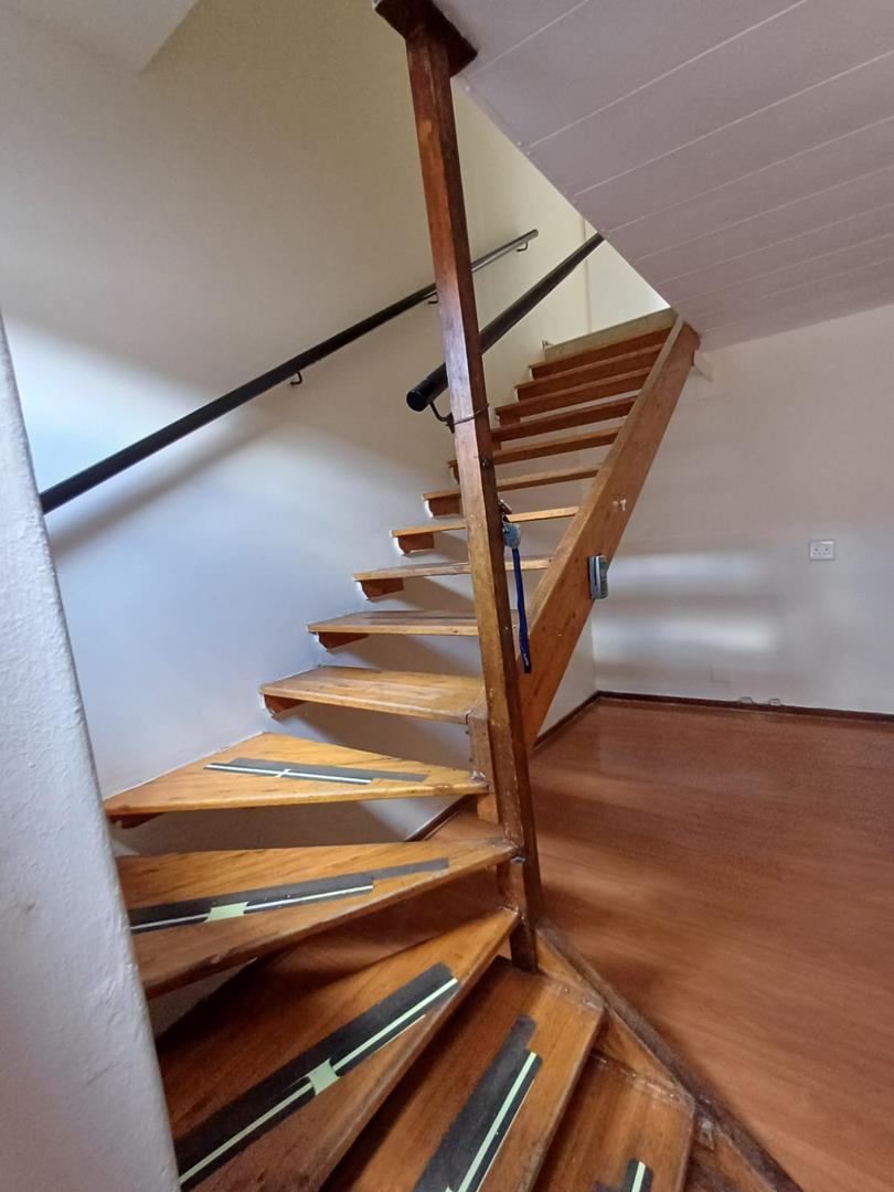 2 Bedroom Property for Sale in Pretoria North Gauteng