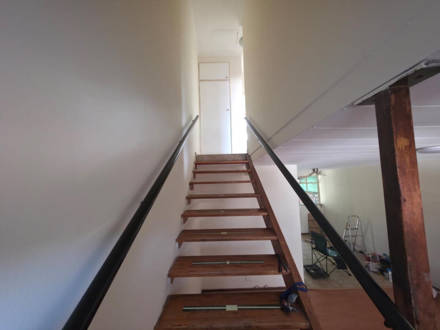 2 Bedroom Property for Sale in Pretoria North Gauteng