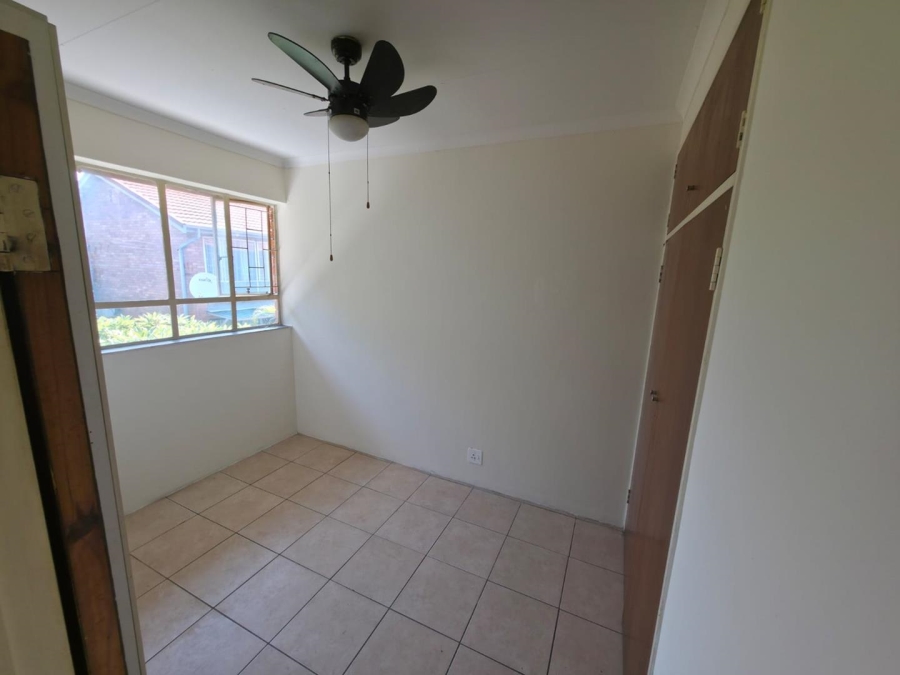 2 Bedroom Property for Sale in Pretoria North Gauteng