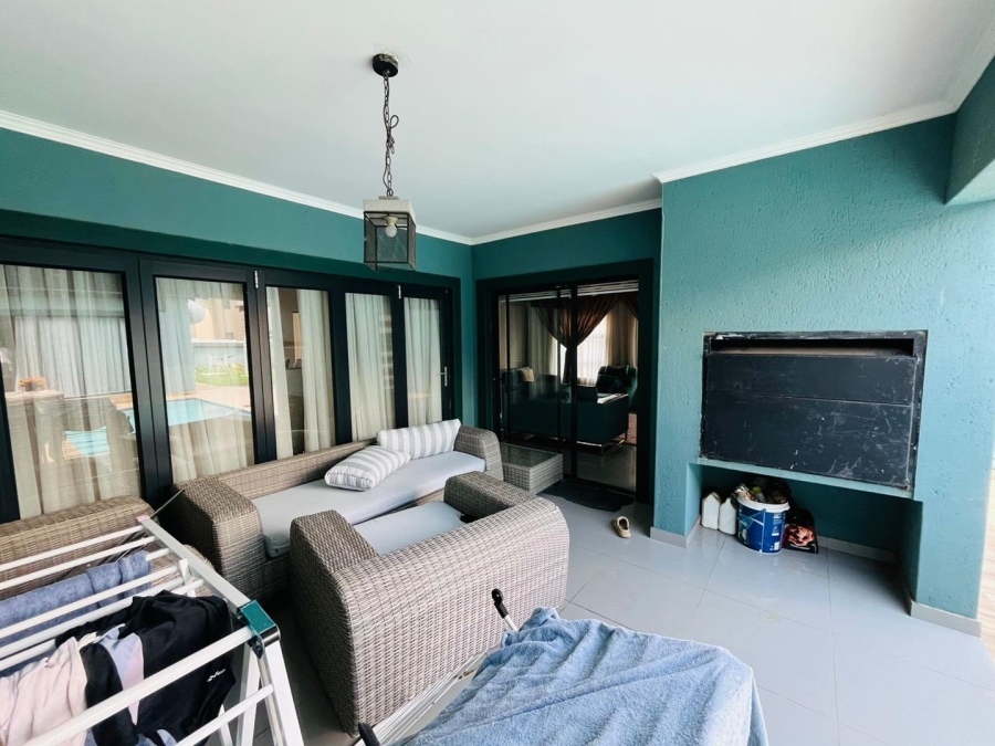 6 Bedroom Property for Sale in Savannah Country Estate Gauteng